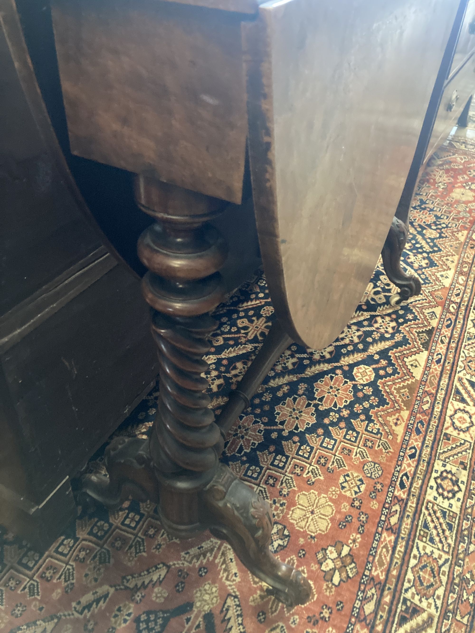 A Victorian walnut Sutherland table, width 89cm depth 17cm height 72cm